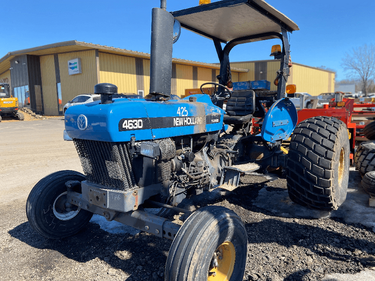 NEW HOLLAND 463 NEW HOLLAND,2X4,MAN TRANS,TURFS,74 FLAIL MWR Utility 1996 - 234029